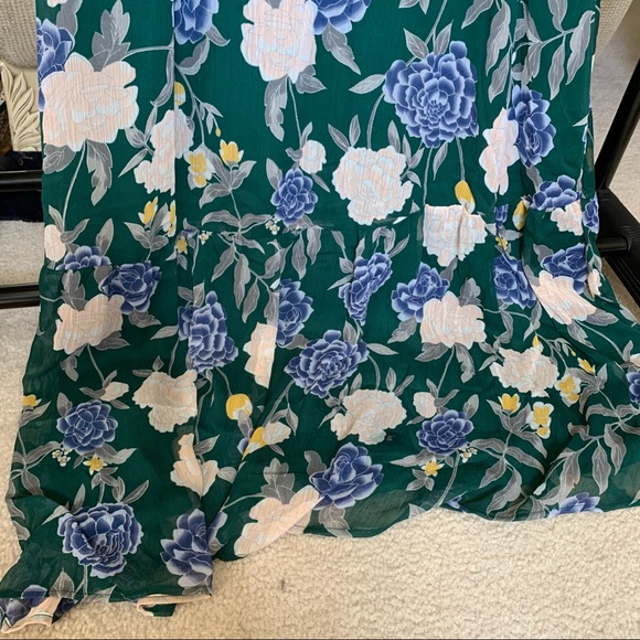 Maxi dress - Picture 2 of 2